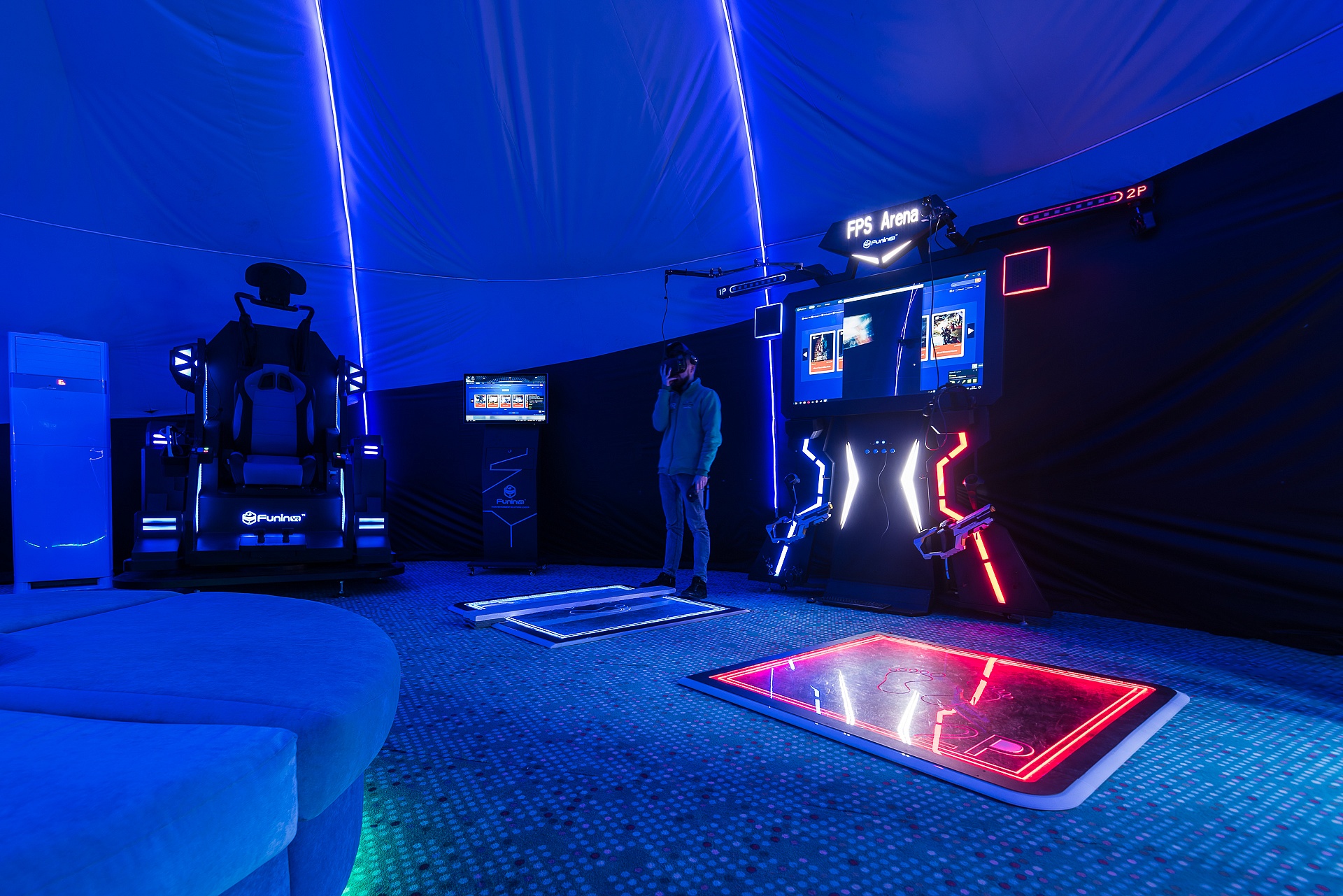 9d Cinema Simulator 9d VR Amusement Park Rides Build Successfully In Ukraine